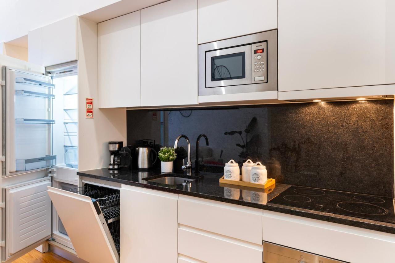 City Center Modern Apartment In Porto Buitenkant foto