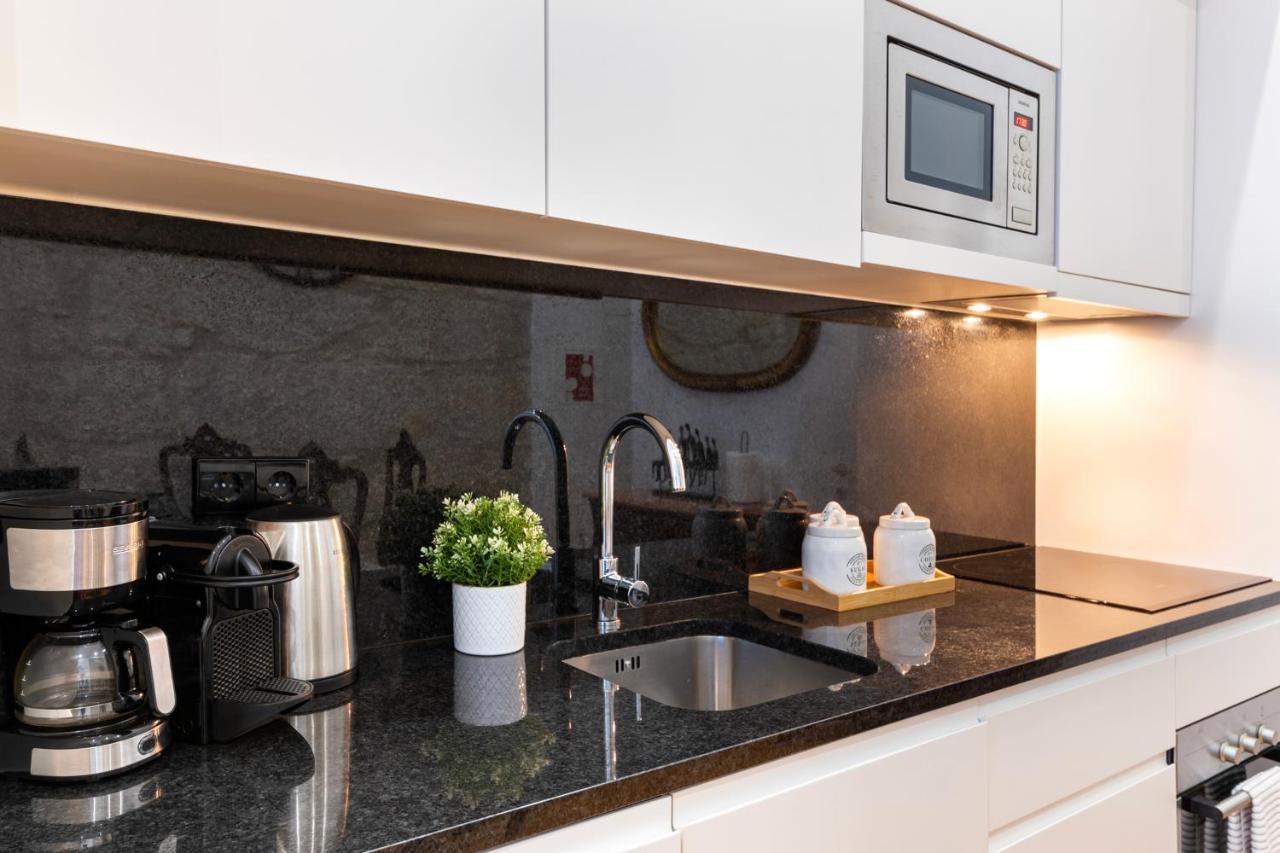 City Center Modern Apartment In Porto Buitenkant foto
